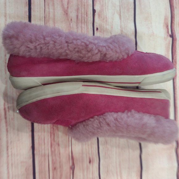 UGG #1980 Australia Rylan Pink Shearling Comfort Slippers Womens 5. - Picture 2 of 8